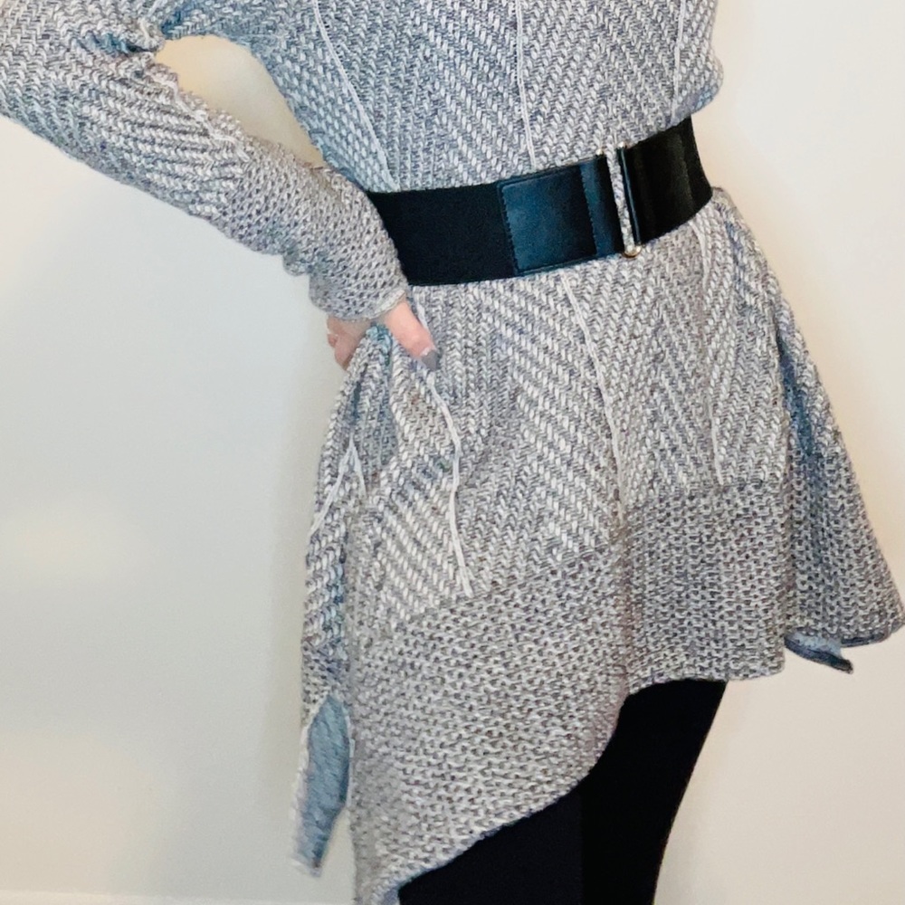 Sweater - Picture 3 of 5